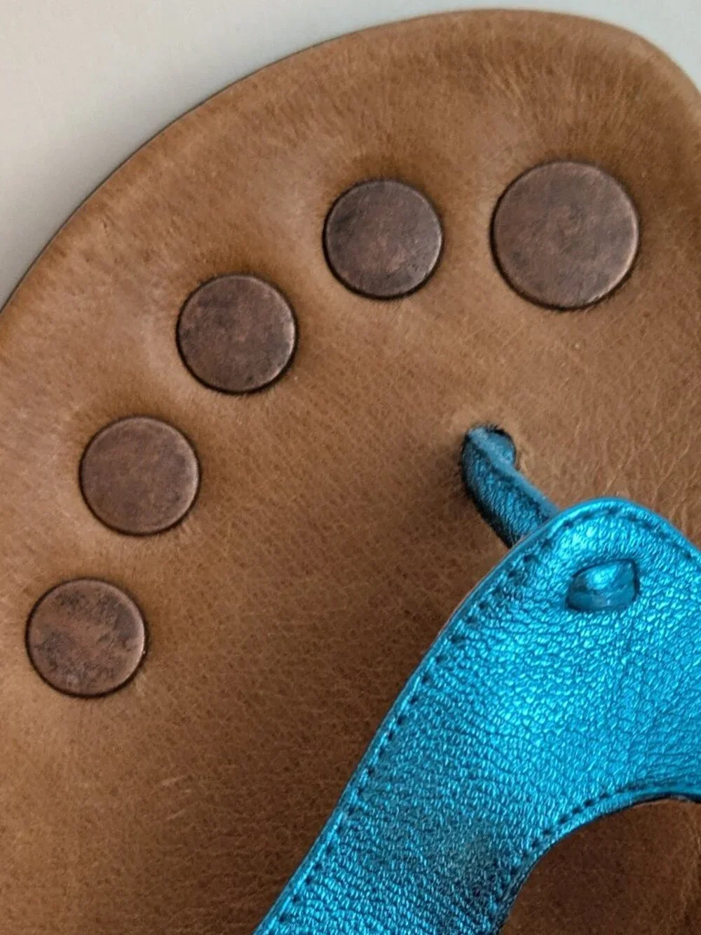 JUIL Earthing Sandals Grounding Thong Flip Flop, Blue Metallic leather size 8